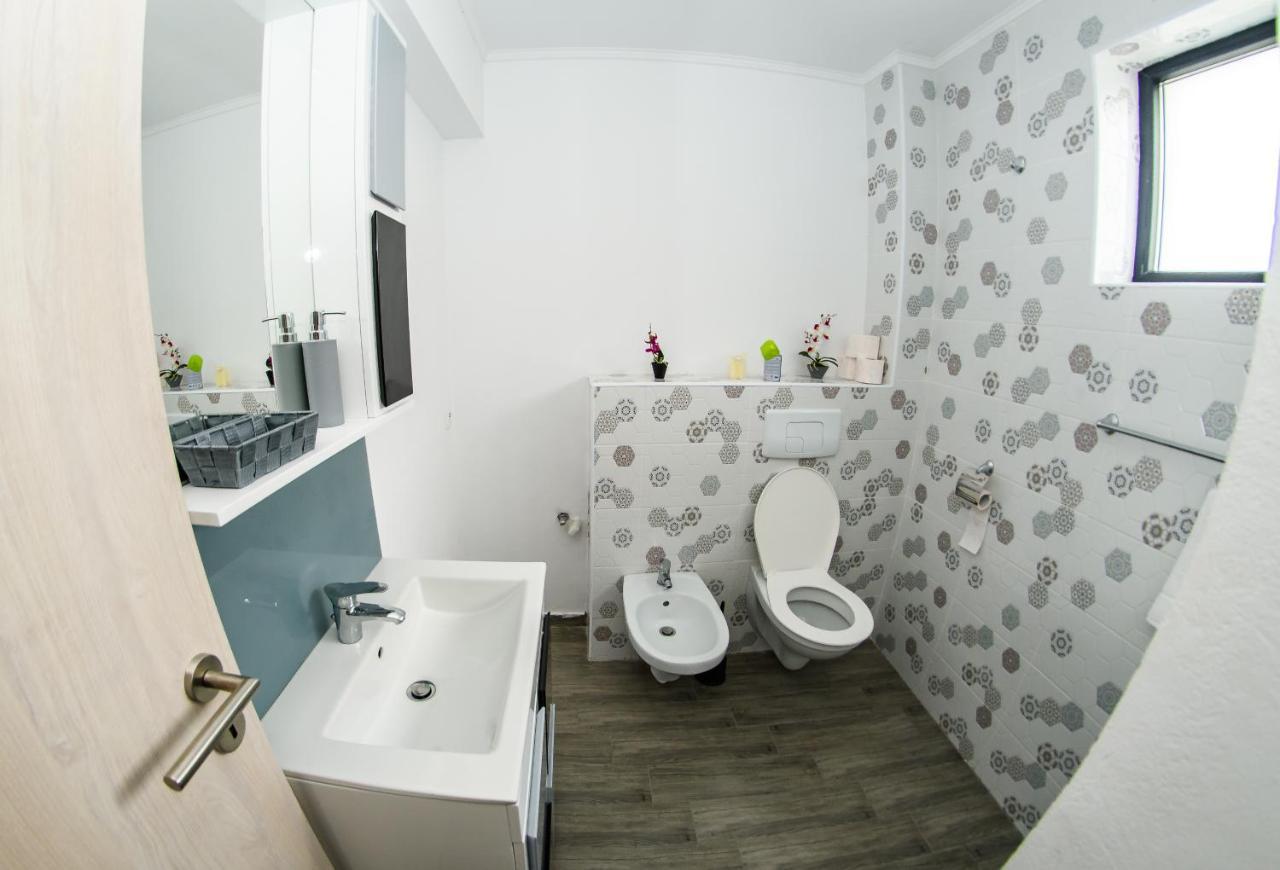 Apart Bun Oradea Eksteriør billede